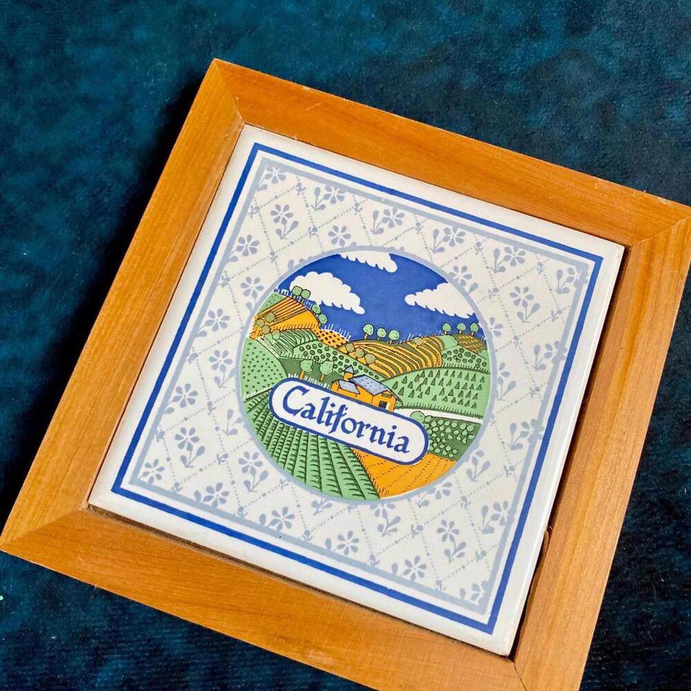 Vintage 1984 State of California Hanging Decorative Tile with Wood Trim
